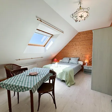 Casa vacanze Charmante Studette Au Calme Avec Terrasse Et Parking