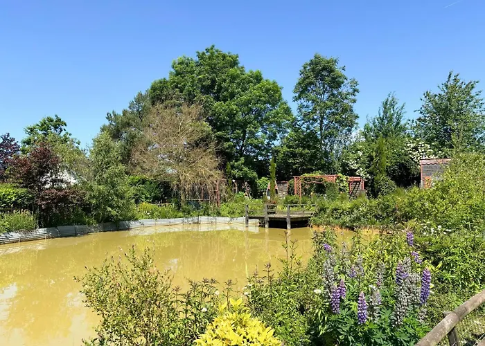 Charmante Studette Au Calme Avec Terrasse Et Parking Semesterbostad *